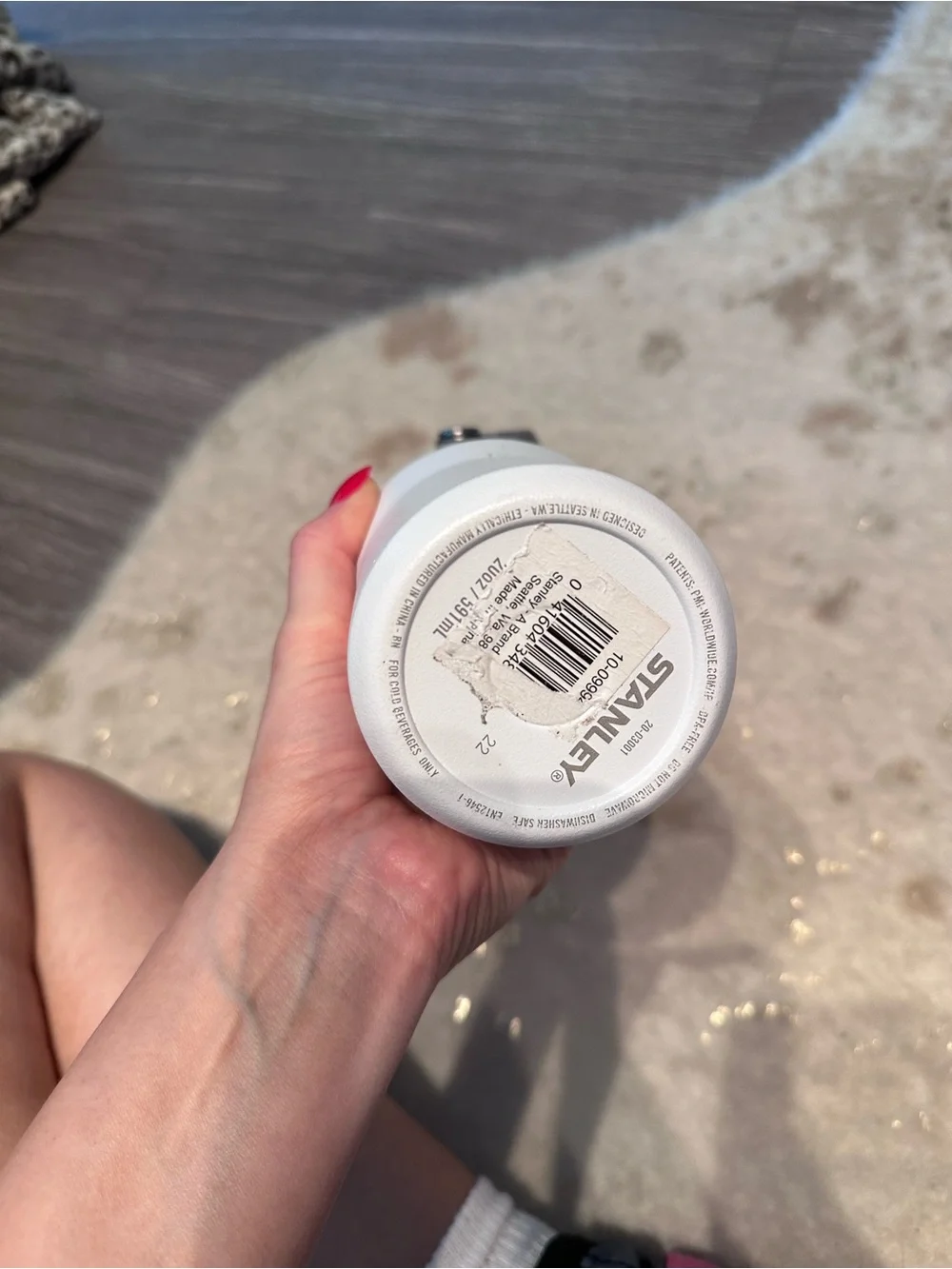 Stanley The IceFlow Flip Straw Tumbler 20 OZ Frost - Picture 5 of 6